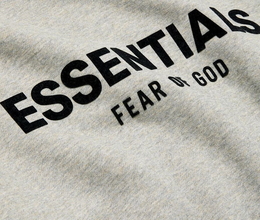 Hoddie Essentials “Gris Obscuro”